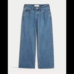 Hollister Medium Wide Leg Jeans